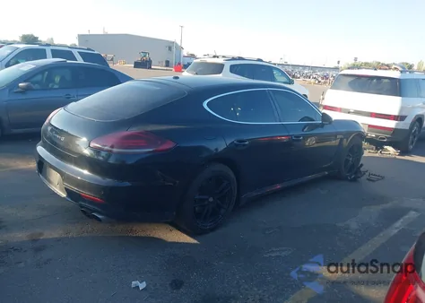 2015 Porsche Panamera 4S from USA, damaged, VIN WP0AB2A72FL050735